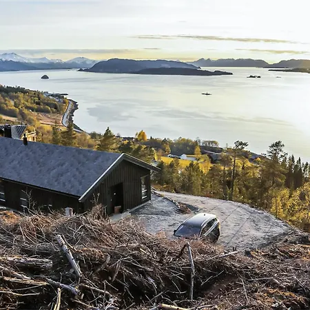 3 Bedroom In Åfarnes